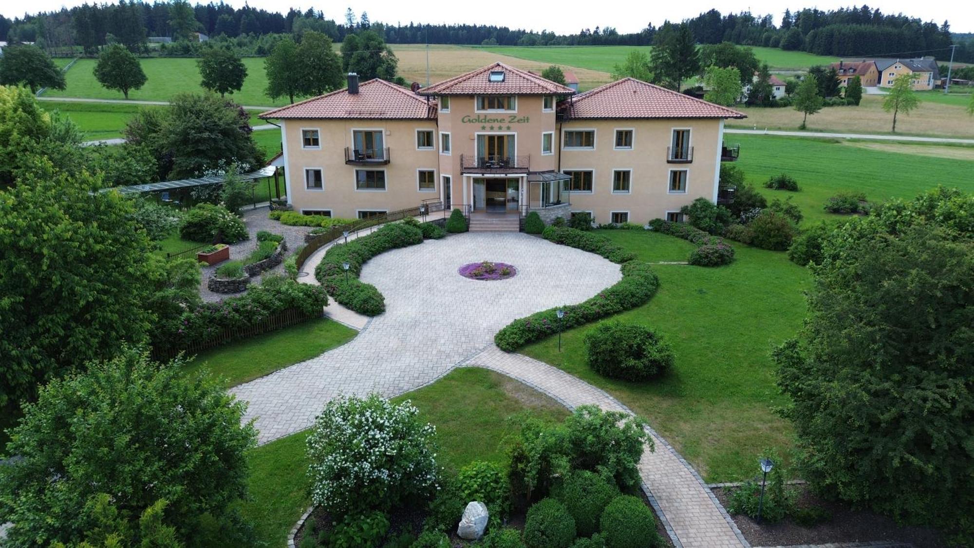 Naturhotel Goldene Zeit Georgenberg Ngoại thất bức ảnh